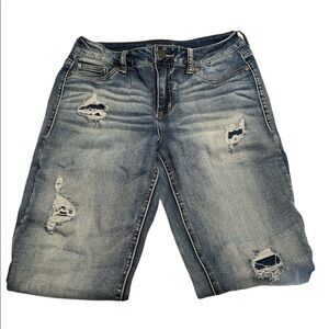 Maurices jeans high rise distressed button/zip closure pockets Sz small regular